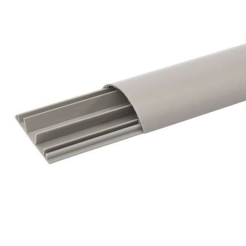 Podna kanalica 75x18mm DLPLUS s referencom 030093 marke LEGRAND