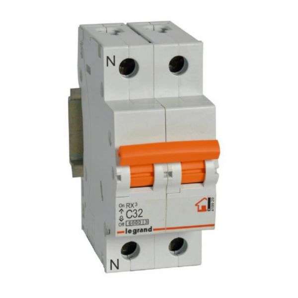 Magnetotermički RX³ - 1P+N - 230V~ - 32A - krivulja C s referencom 419929 marke LEGRAND