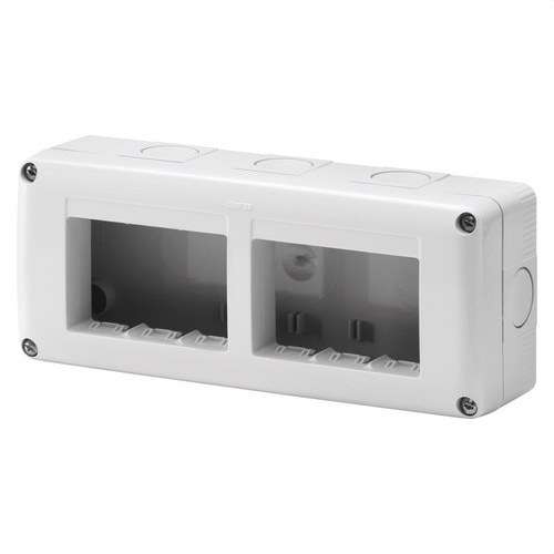 Površinska kutija za mehanizme SYSTEM 6 modula IP40 s referencom GW27005 marke GEWISS