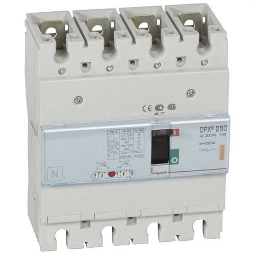 Automatski MCCB DPX³ 250 magnetotermalni prekidač 4P Icu 25 kA s referencom 420219 marke LEGRAND