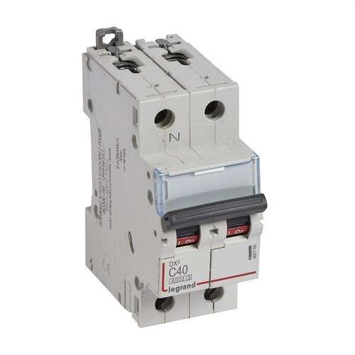 Magnetotermalni prekidač DX3 P+N 40A Krivulja C 6/10kA s referencom 407760 marke LEGRAND