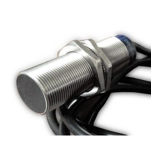 Senzor blizine Telemecanique Sensors M8 domet 2,5 mm s referencom XS608B1NAL2 marke TELEMECANIQUE