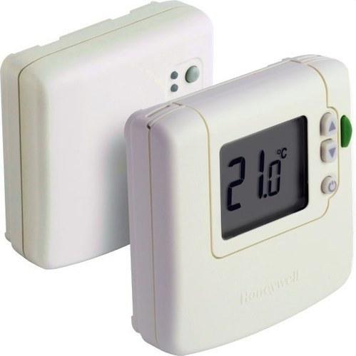 Digitalni termostat Honeywell DT92 + prijemnik BDR91 s referencom DT92A1004 marke RESIDEO