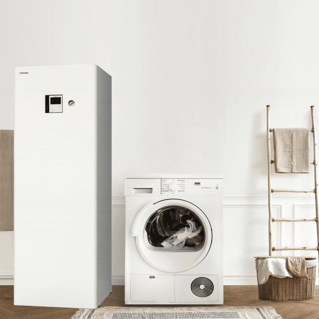 Toshiba Estía All-In-One Mini 55 aerotermalni set 4 kW 210 litara s referencom ESTIAALLINONEMINI55 marke TOSHIBA