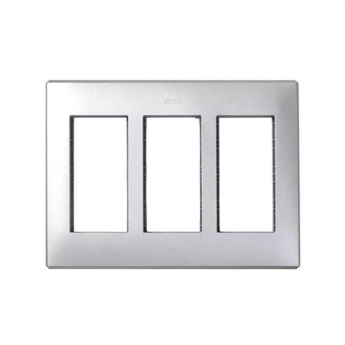 Ugradbeni zidni okvir i nosač za 3 dvostruka elementa aluminij Simon 500 Cima s referencom 51010103-033 marke SIMON